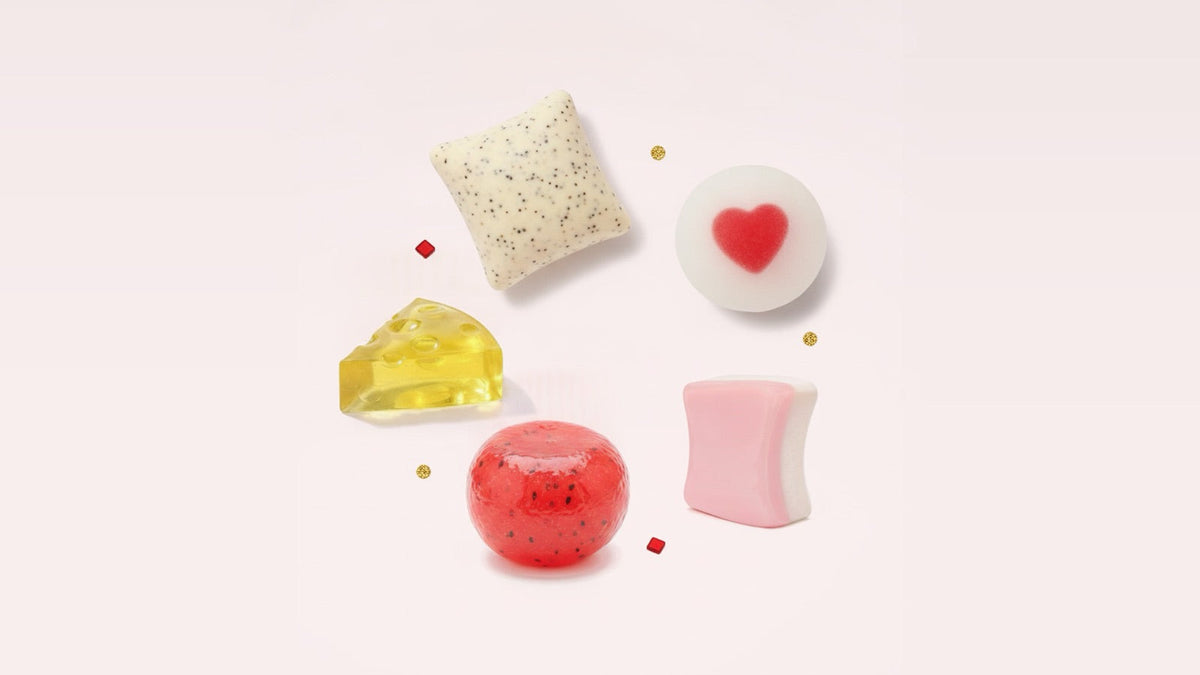 Plusieurs squishies à l'unité posés côte à côte, prêts à être rangés