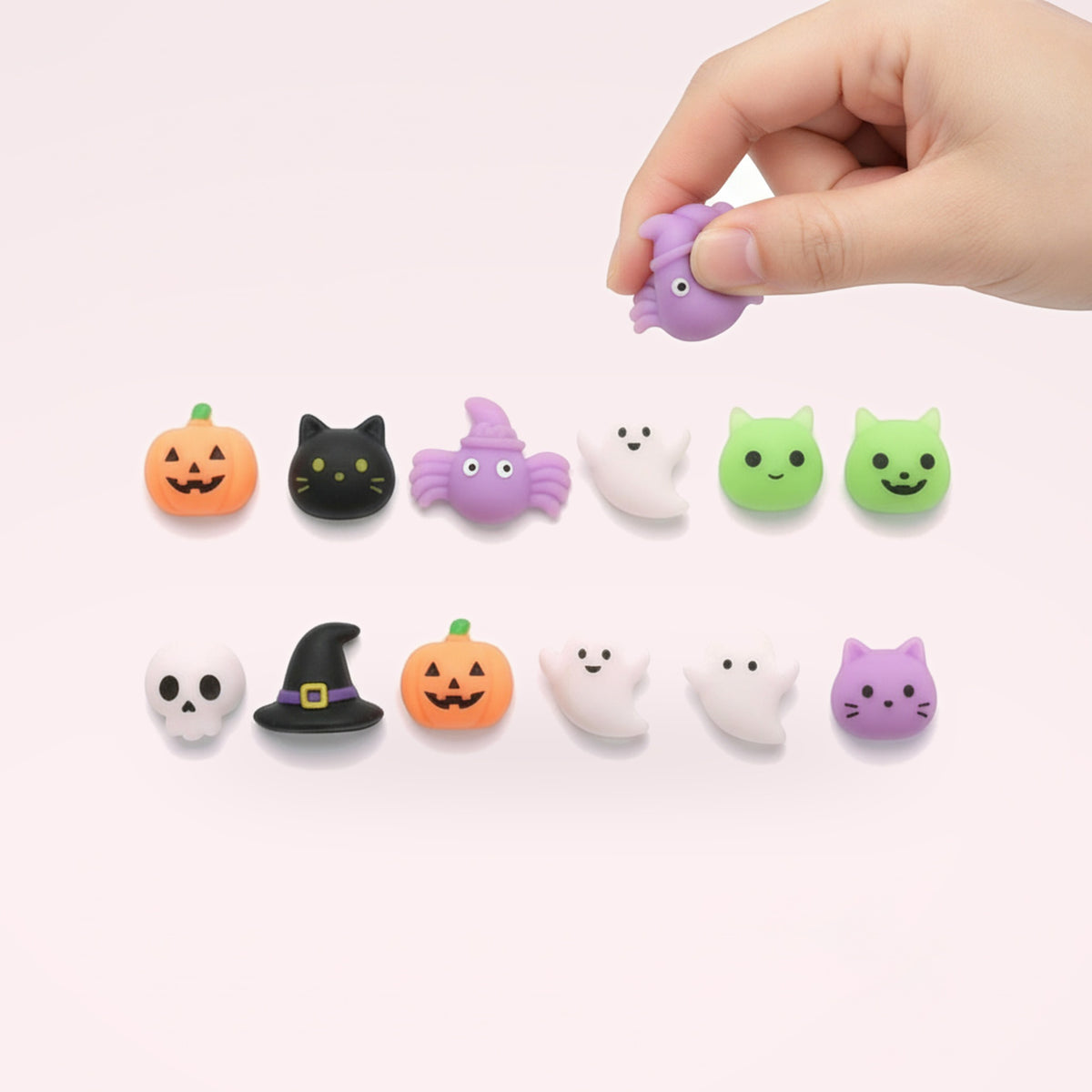Lot de mini mochis Halloween – 10 squishies – en main